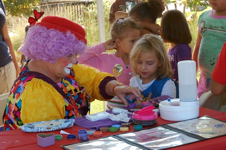 resources__clown__girl_closeup_DSC_0089.JPG