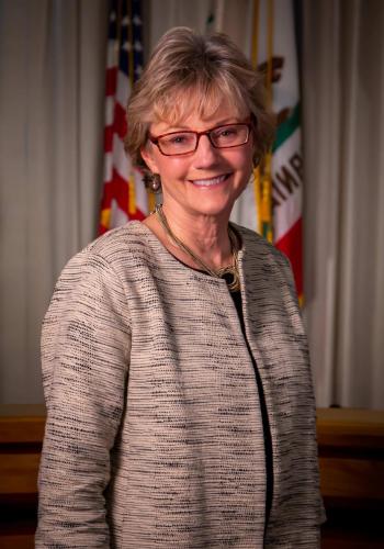 Cindy Silva headshot